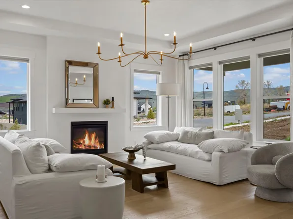 3349 W Oxford Loop, Morgan, UT 84050