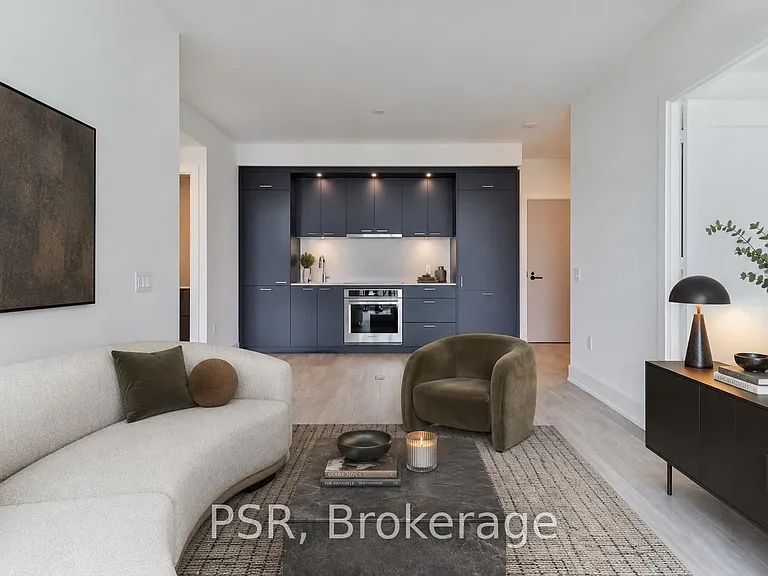 858 Dupont St #733 — Photo 1