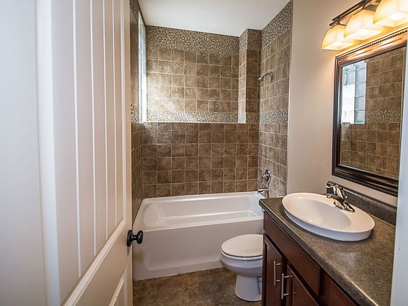 4th image of 804 Park Ave #104-B1125