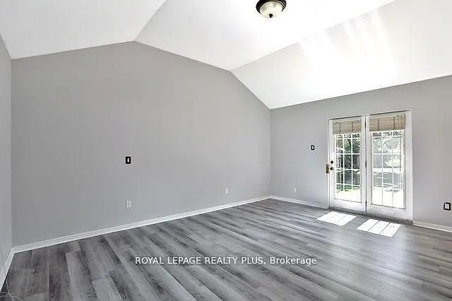 48 Birkbank Dr — Photo 10