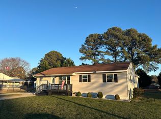 487 Plummer Dr, Chesapeake, VA 23323