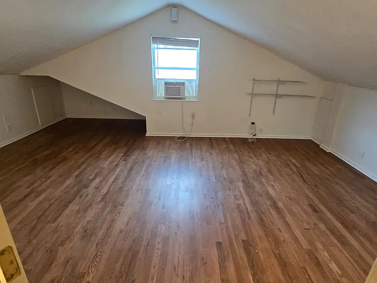 4602 Elwood Rd — Photo 5