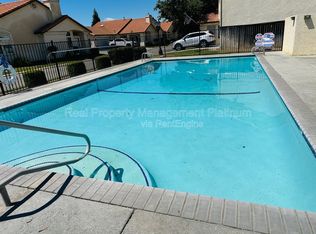 228 River Point, Madera, CA 93637