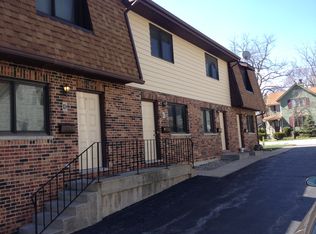 1005 Spafford St APT C, Antioch, IL 60002