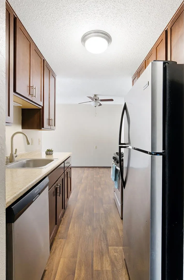 Valley Place Apartments — Photo 2