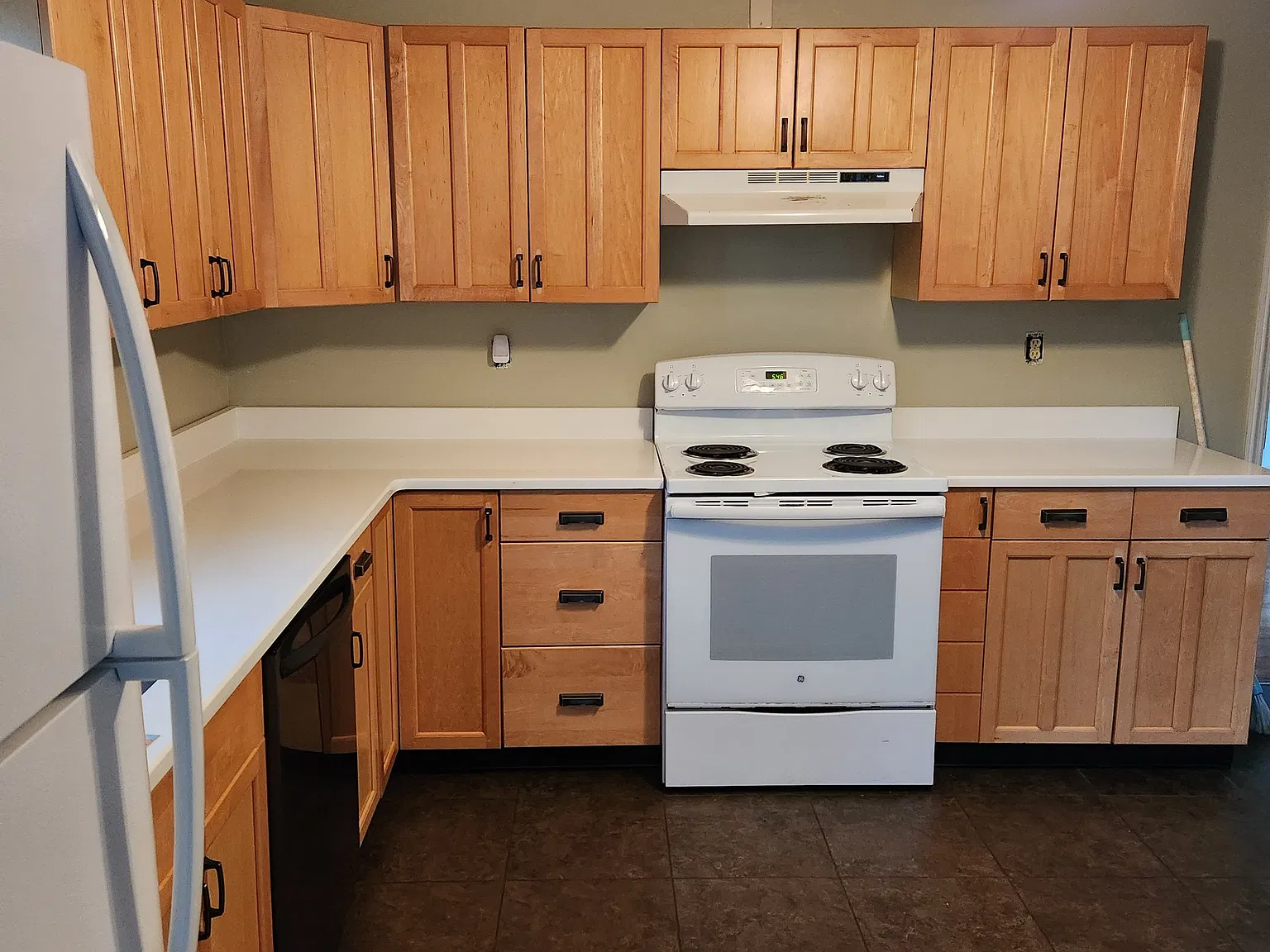 3 bed, 1500 sqft, $2,500 — Photo 2