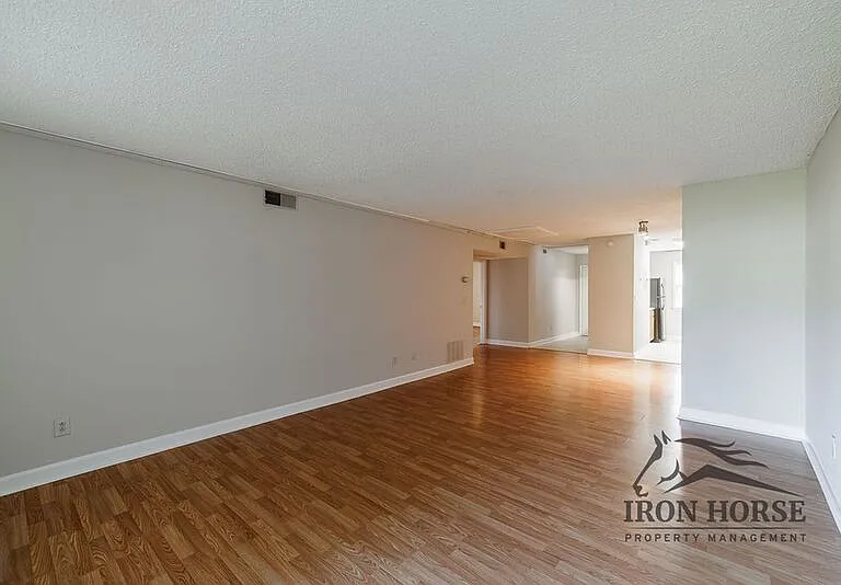 290 Appleby Dr #153 — Photo 8