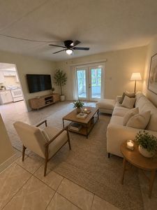 8490 13th St N APT A, Saint Petersburg, FL, 33702