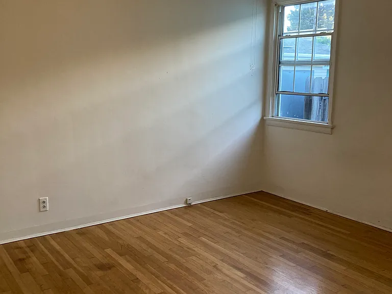 12444 Greene Ave #A — Photo 10