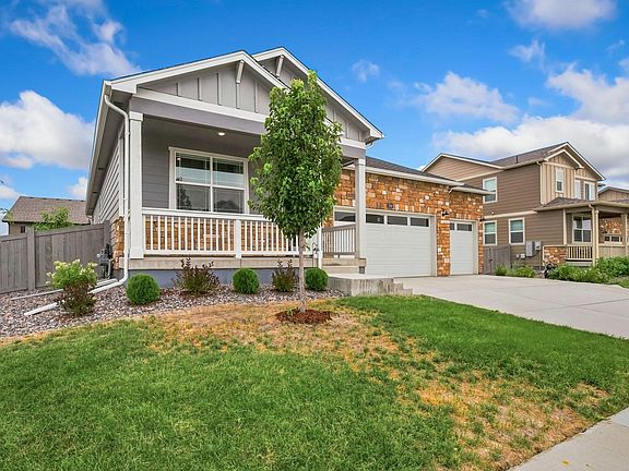 2nd image of 1080 Clara View Dr