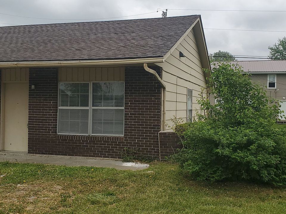 1st image of 7402 N Svena Dr #4