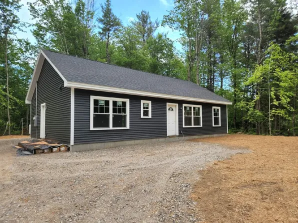 70 Hebron Road, Paris, ME 04281