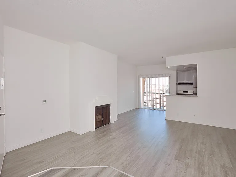1210 North Cherokee Ave. — Photo 17