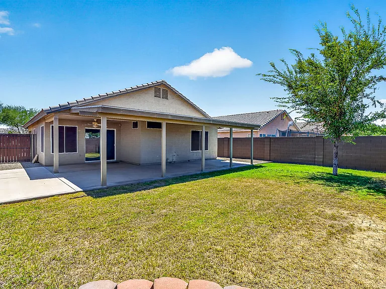 15542 N 136th Ln — Photo 37