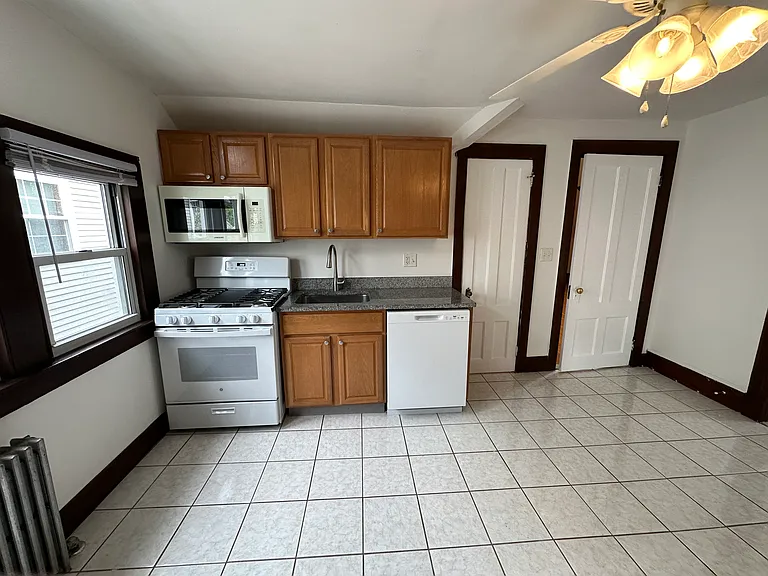 120 Bishop St #6F — Photo 4