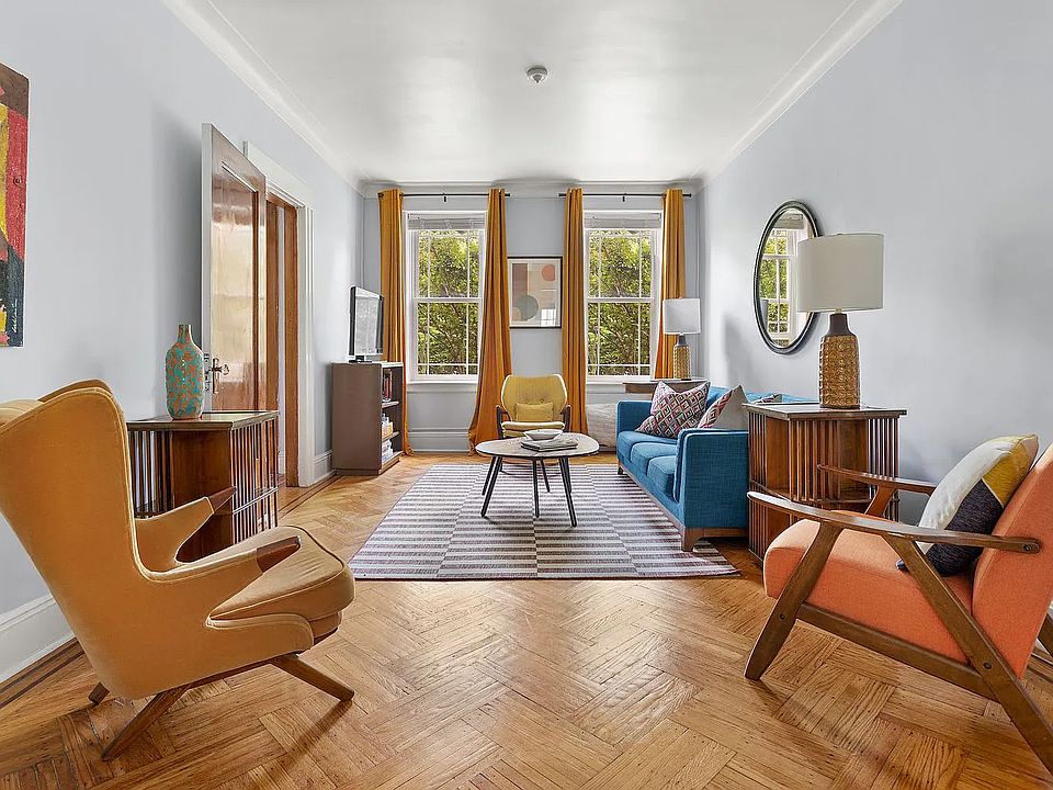 1st image of 202 Prospect Park SW