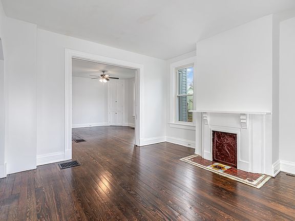 3rd image of 5123 Glenshade Ave