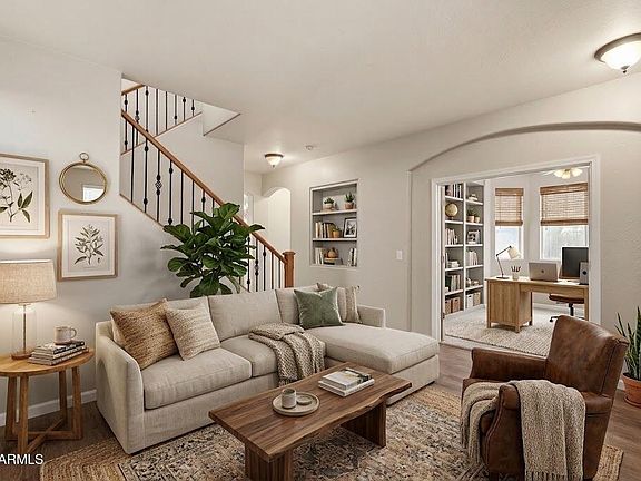 2nd image of 3801 E PARKVIEW Drive