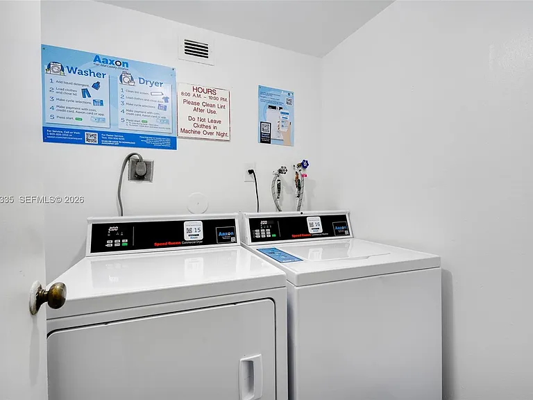 18011 Biscayne Blvd #1003 — Photo 21