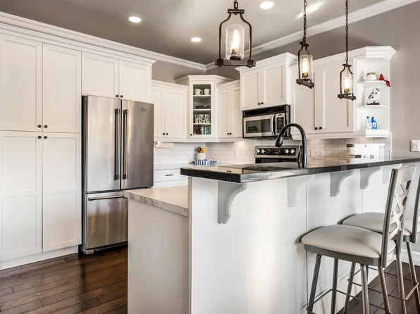 45957 Sherwood Dr #24, Chilliwack, BC V2R 5Y2