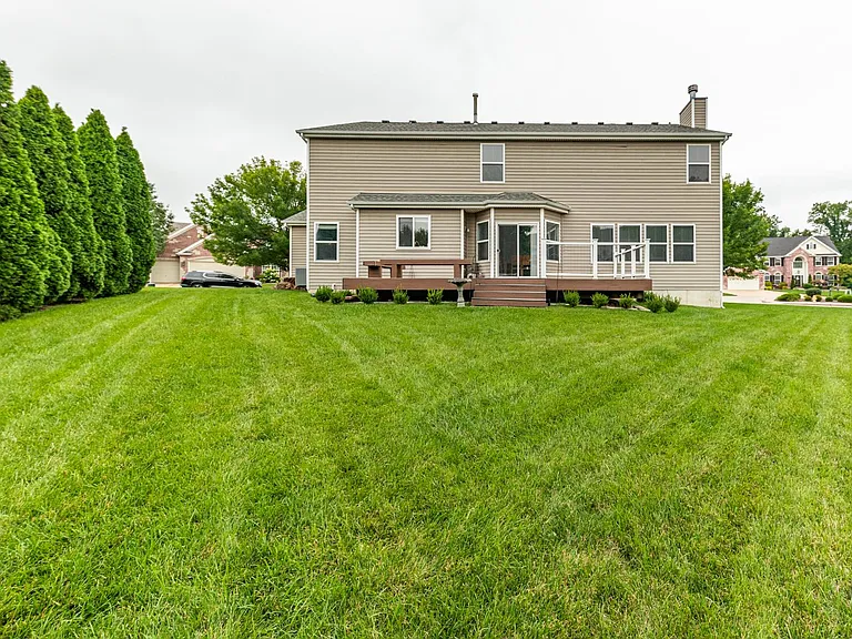 1508 Legacy Cir — Photo 44