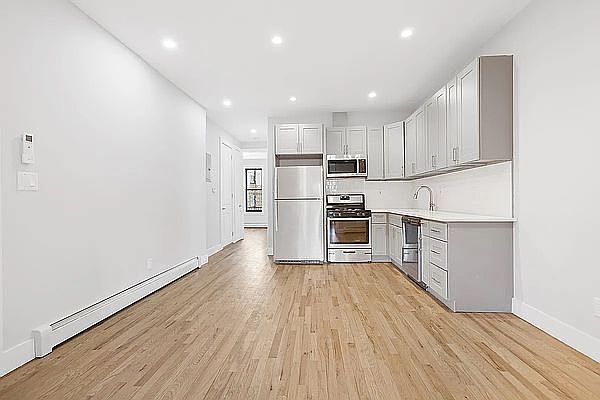 1st image of 1576 Eastern Pkwy APT 2