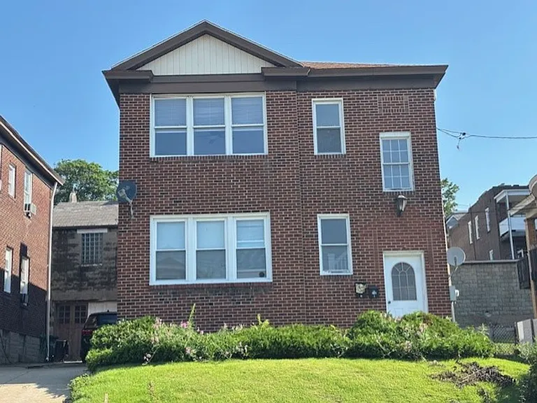 2709 Pyramid Ave — Photo 4