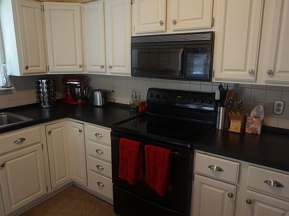 4th image of 235 Loveman Ave