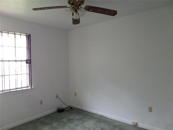 4th image of 8200 Curran Blvd