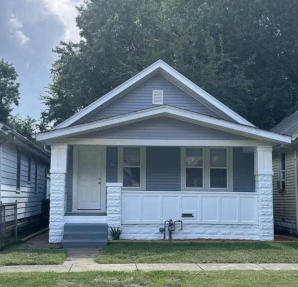 1311 E Illinois St — Photo 1