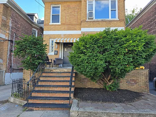 21 Wegman Pkwy #1-JC Photo 1