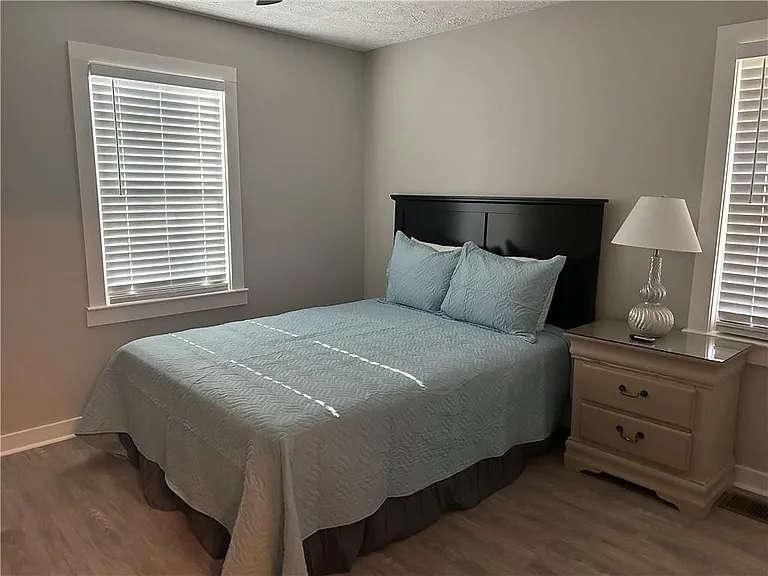 131 Fox Pl — Photo 18
