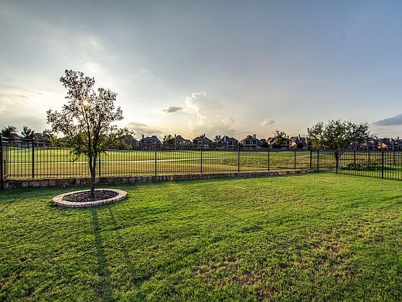 2nd image of 8908 Bluestem Dr