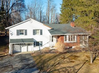 3 Titusville Hts, Poughkeepsie, NY 12603