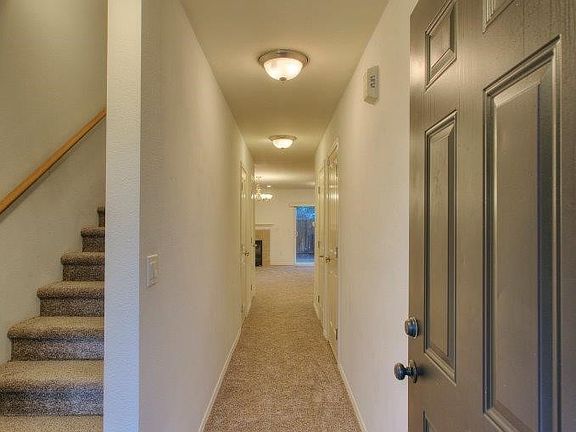 3rd image of 16011 124th Avenue Ct E