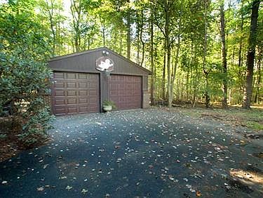 4th image of 116 Tall Oaks Dr