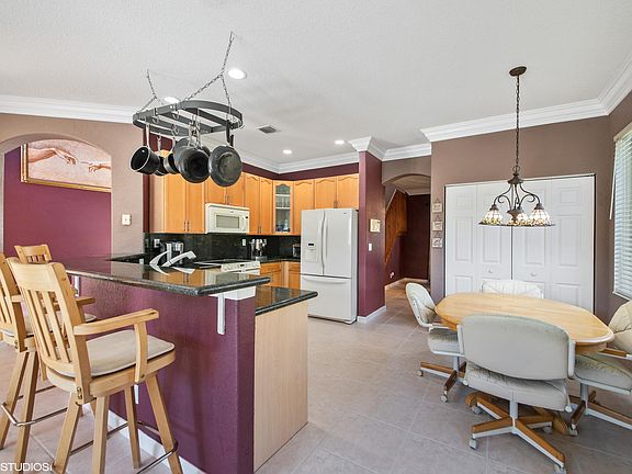 4th image of 5272 Indianwood Village Ln