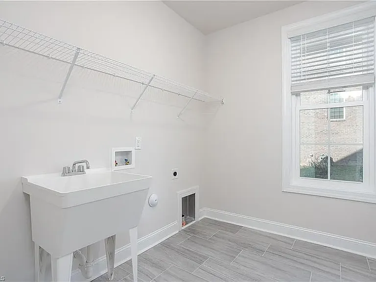 6309 Andrew Henry Ct — Photo 10