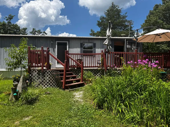 590 County Road 313, Tecumseh, MO 65760