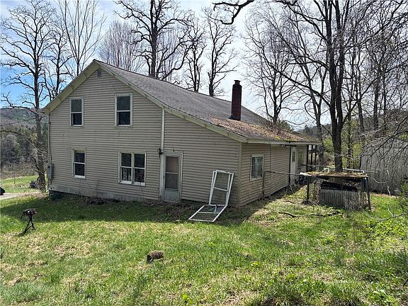 5th image of 694 Wilber Lake Rd