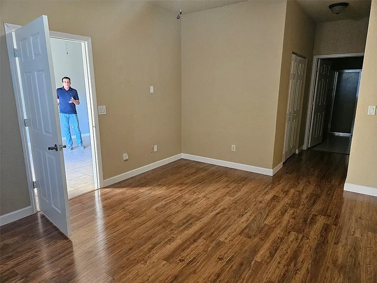 9082 Plymouth Pl #9082 — Photo 6