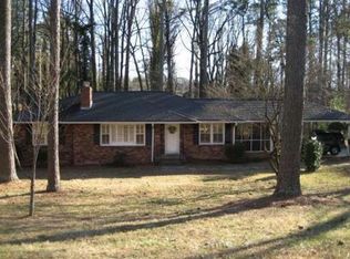 146 Underwood Dr, Sandy Springs, GA 30328