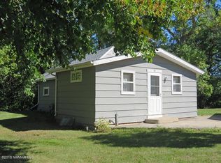 816 Columbia Ave, Thief River Falls, MN 56701