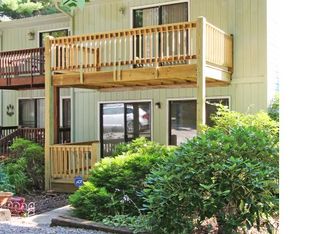 21 Wildflower Ln, Waynesville, NC 28786