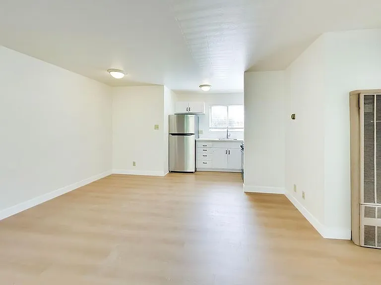 693 San Bruno Ave #4 — Photo 6