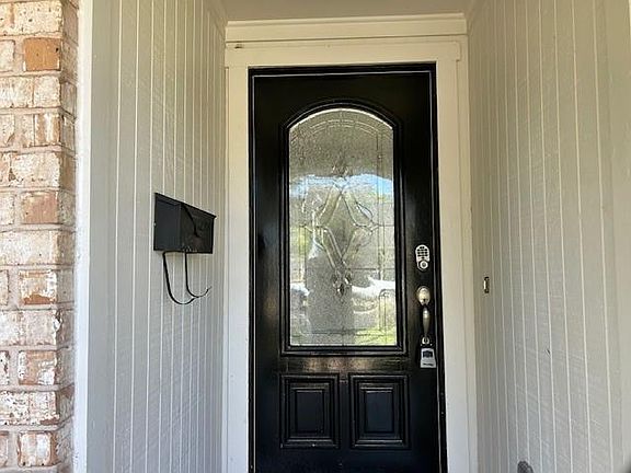 2nd image of 9231 Neff St