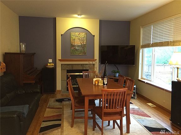 4th image of 7518 NE 204th Pl