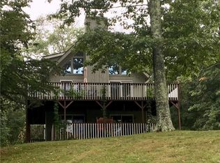 48 Homestead Rd, Ledyard, CT 06339