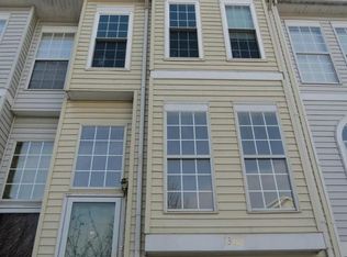 1302 Hampshire Dr #2B, Frederick, MD 21702