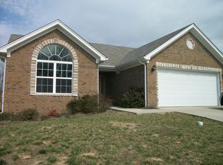 2037 Snyder Dr, Jeffersonville, IN 47130